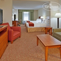 Holiday Inn Express Hotel & Suites Greensboro - Airport Area
