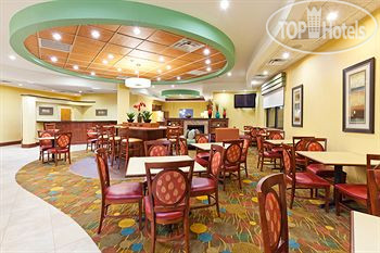 New photos from tourists Holiday Inn Express Greensboro-(I-40 at Wendover) 2*