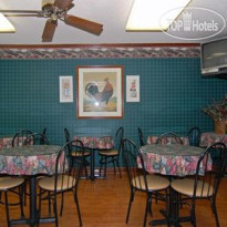 Econo Lodge & Suites Lake Norman 