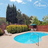 Days Inn & Suites Hickory 