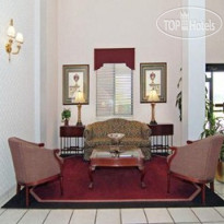 Days Inn & Suites Hickory 