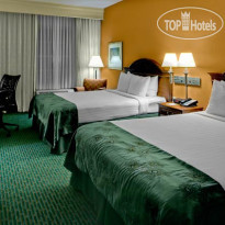 Courtyard Chapel Hill 