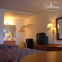 Red Carpet Inn Battleboro 