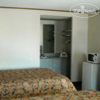 Red Carpet Inn Greensboro 