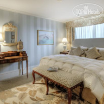 The Dunhill Hotel