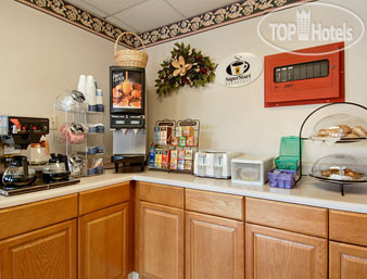 New photos from tourists Super 8 Marion 2*