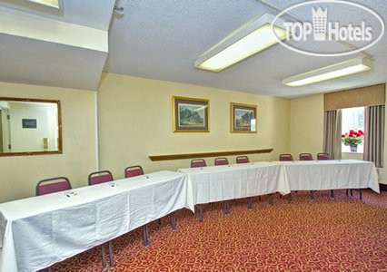 New photos from tourists Comfort Inn & Suites Crabtree Valley 3*