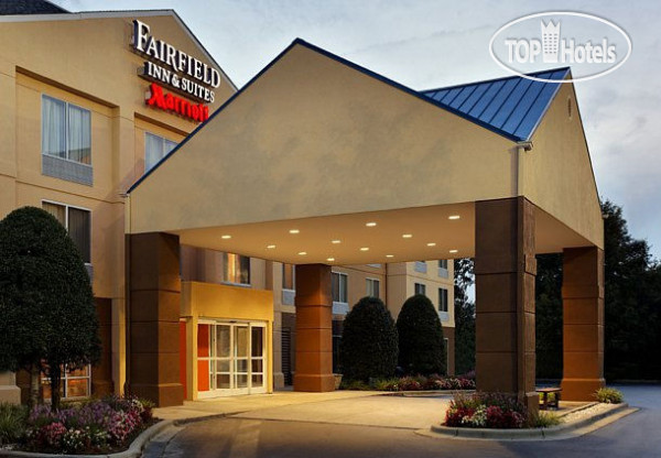 Hotel photo Fairfield Inn & Suites by Marriott Charlotte Arrowood 3*