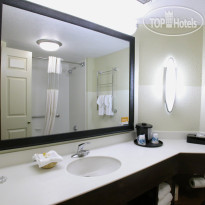 La Quinta Inn & Suites Raleigh Cary