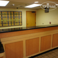 La Quinta Inn & Suites Charlotte Airport North 