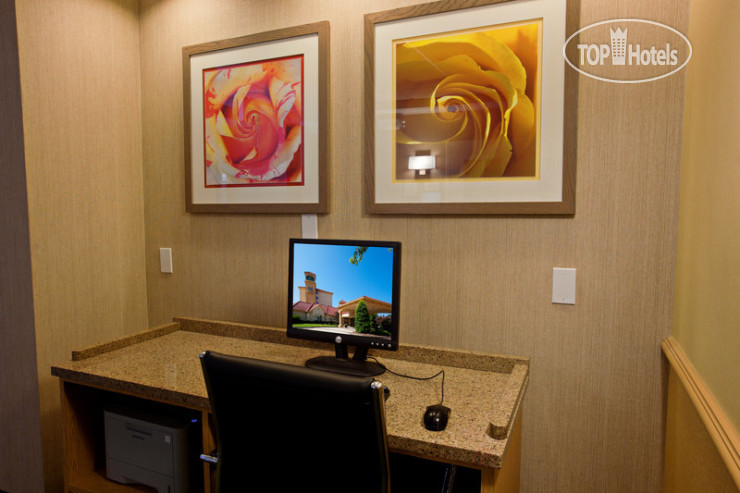 New photos from tourists La Quinta Inn & Suites Greensboro 2*