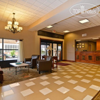 Best Western Plus Hotel & Suites Airport South 