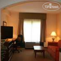 Hampton Inn Alpharetta Roswell номер сьюит