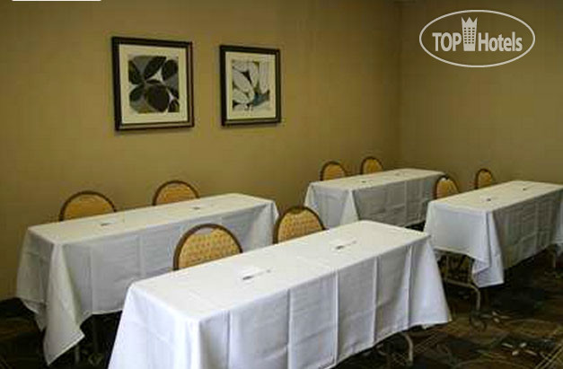 New photos from tourists Hampton Inn Columbus-Airport 3*