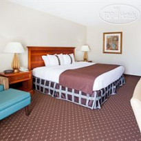 Holiday Inn Columbus-North I-185