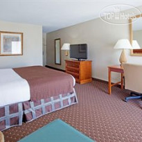 Holiday Inn Columbus-North I-185