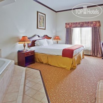 Holiday Inn Express Hotel & Suites Commerce-Tanger Outlets