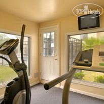 Baymont Inn and Suites Savannah / Garden City 