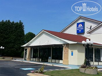 Hotelier's photos Americas Best Value Inn 2*