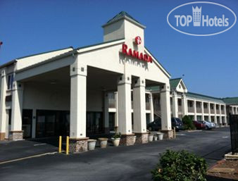 Фотографии отеля  Ramada Calhoun 2*