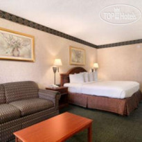 Ramada Conference Center Forsyth 