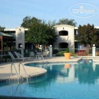 Ramada Conference Center Forsyth 