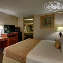 Ramada Macon 