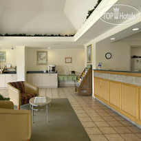 Red Roof Inn & Suites Brunswick I-95 