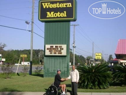 New photos from tourists Western Motel