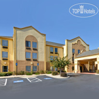 Best Western Bradbury Inn & Suites 