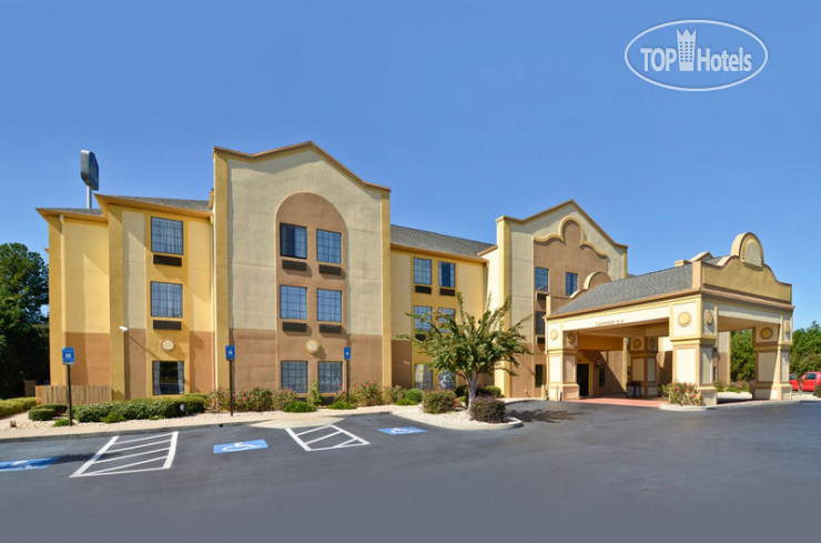 Hotel photo Best Western Bradbury Inn & Suites 3*
