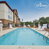 Red Roof Inn & Suites Savannah Gateway 