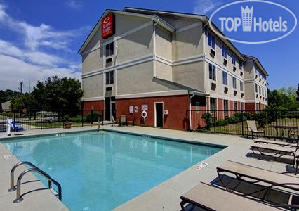 Hotelier's photos Econo Lodge Inn & Suites Douglasville 2*