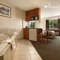 Microtel Inn and Suites Brunswick-North