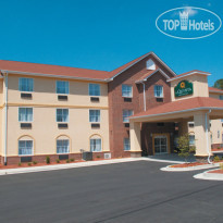 La Quinta Inn & Suites Rome 