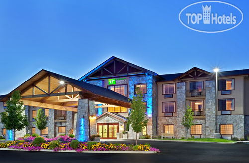 Holiday Inn Express Hotel & Suites Cheney