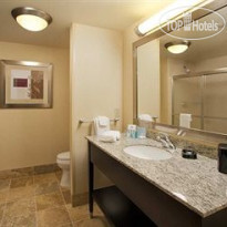 Hampton Inn & Suites Seattle Federal Way