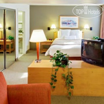 Hawthorn Suites by Wyndham Kent Sea-Tac Airport 