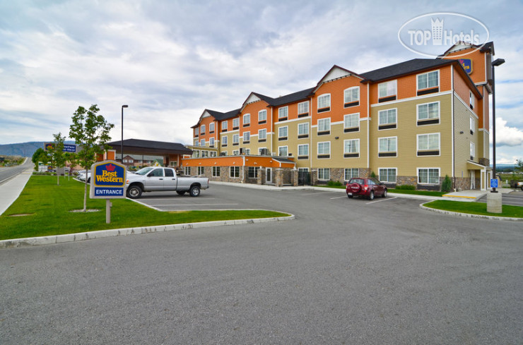 Best Western Plus Peppertree Inn At Omak