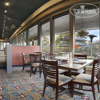 Red Lion River Inn