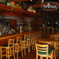 Best Western Plus Braddock Motor Inn 