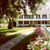 Lazyjack Inn On Dogwood Harbor