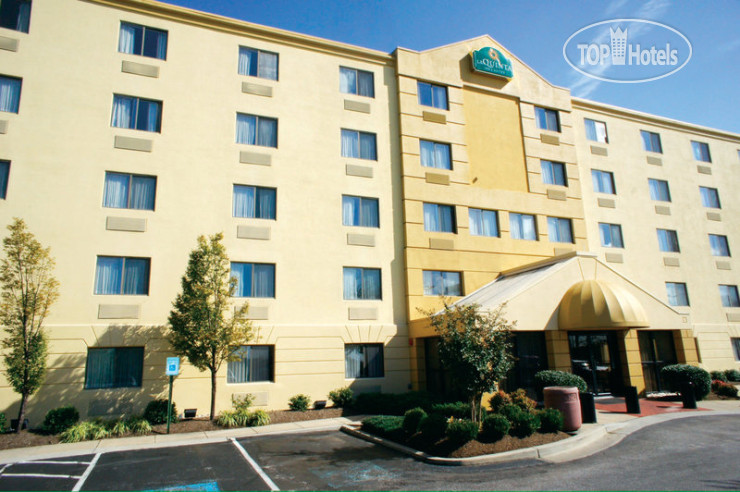 Hotel photo La Quinta Inn & Suites Baltimore BWI Airport 3*