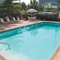 La Quinta Inn & Suites Baltimore BWI Airport 