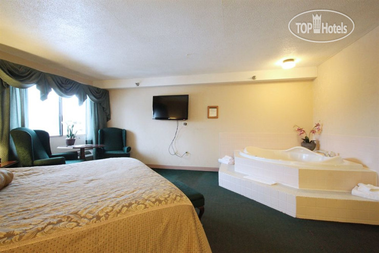 New photos from tourists Black Bear Inn Conference Center & Suites 3*