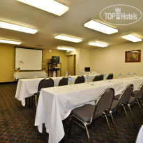 Best Western Plus Carlton Suites 