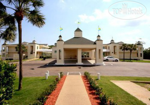 Hotel photo Best Western Battleship Inn 3*