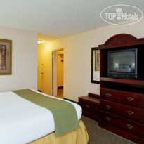 Holiday Inn Express Hotel & Suites Huntsville-University Drive 