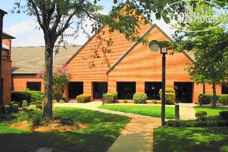 Radisson Huntsville Airport