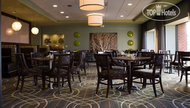 New photos from tourists Radisson Huntsville Airport 3*